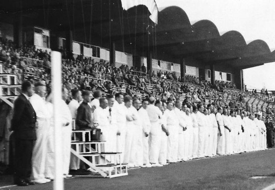 1955: Erster Länderkampf im Niedersachsenstadion Hannover