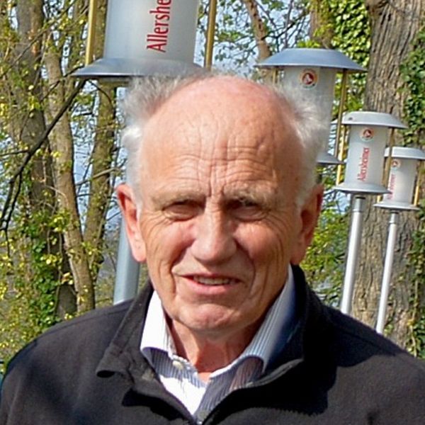 Dr. Helmut Roders feiert 90. Geburtstag
