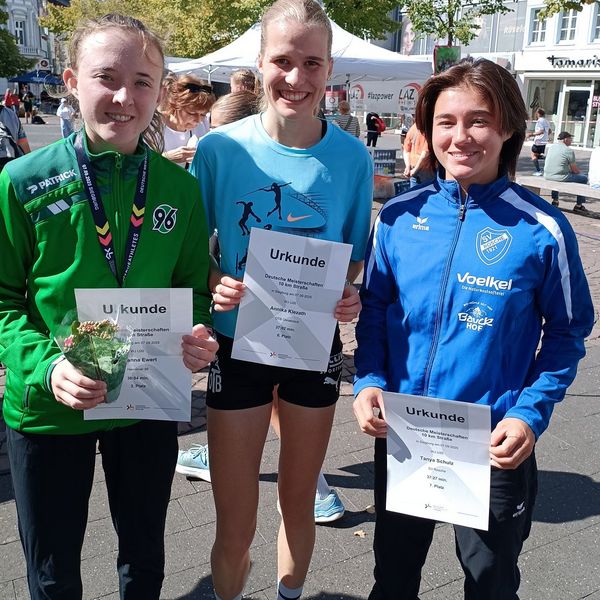 Johanna Ewert gewinnt Bronze in Siegburg 