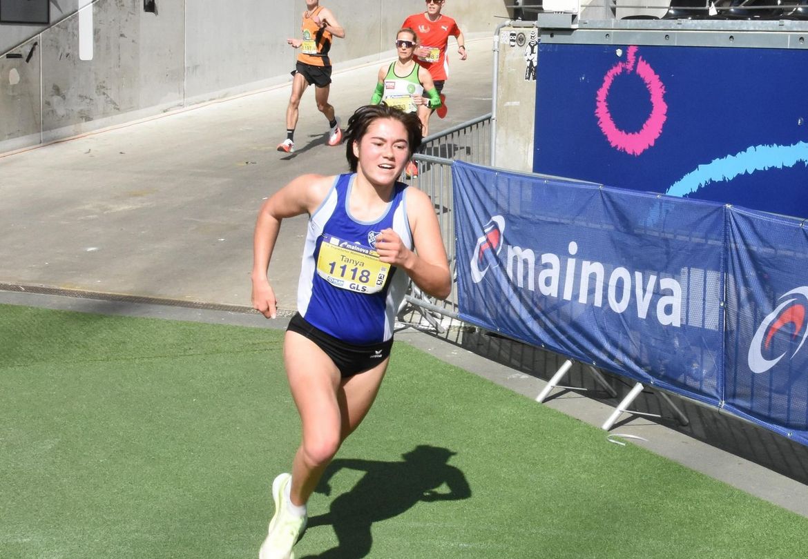 Lisa Huwatscheck und Tanya Schulz begeistern in Frankfurt 