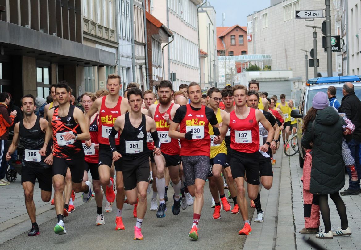 Felix Büchel und Jennifer von Hörsten gewinnen dritte Auflage der 5km-LM 