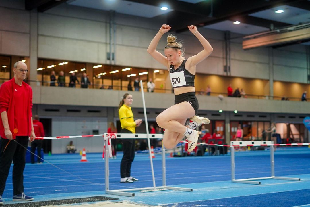 Paul Euskirchen wird dreifacher Landesmeister auf der Laufbahn 