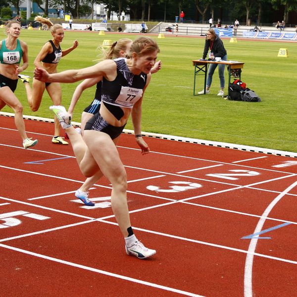 Talea Prepens siegt über 200m (Foto H. Prepens)