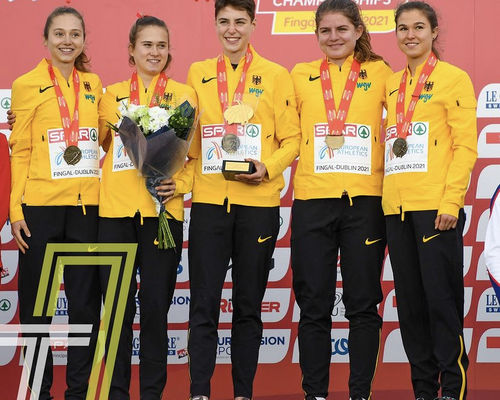 Rückblick Cross-EM: Jasmina Stahl gewinnt Gold mit der Mannschaft