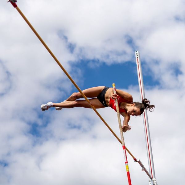 Stabhochsprung-DM im Rahmen der Finals am Opernplatz Hannover