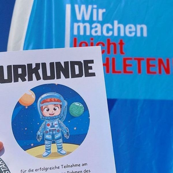 Mal ein ganz anderer Start in die Herbstferien -  das Astronautentraining an der Grundschule Evesen