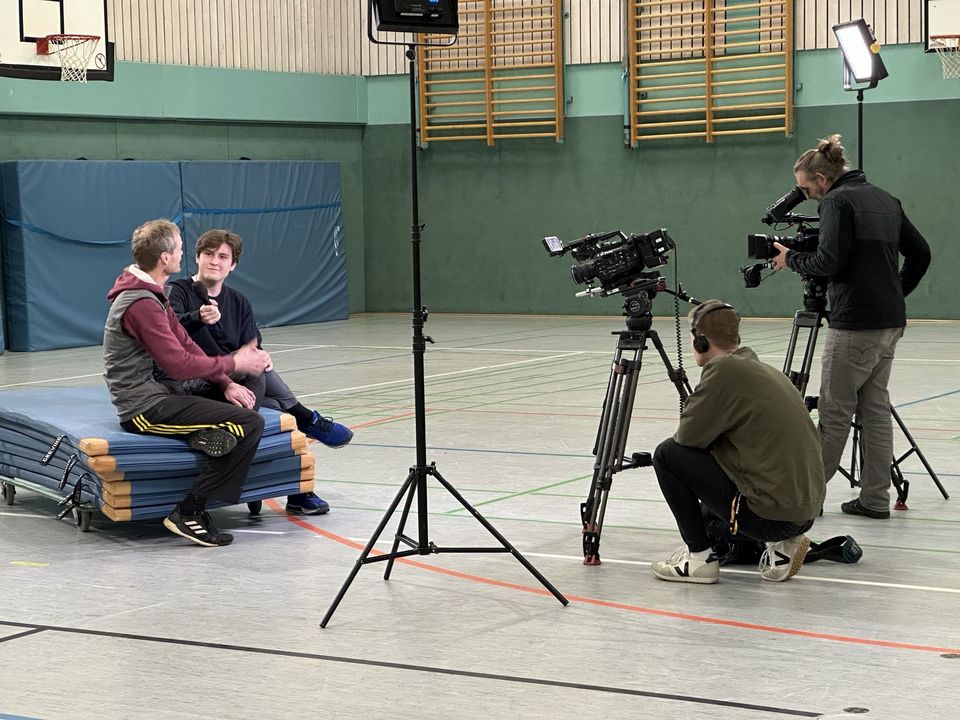 „Henrietta: Fit für den Sport“ bringt Kids wieder in Bewegung