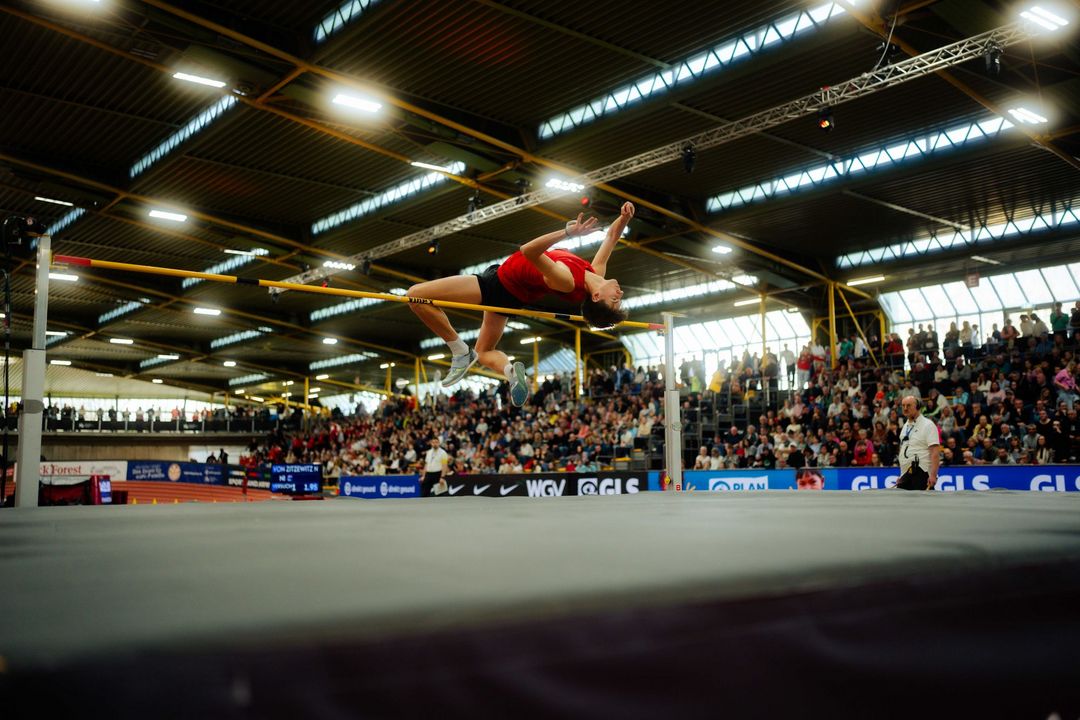 Florian Kroll holt sich im 400m-Krimi die Goldmedaille 