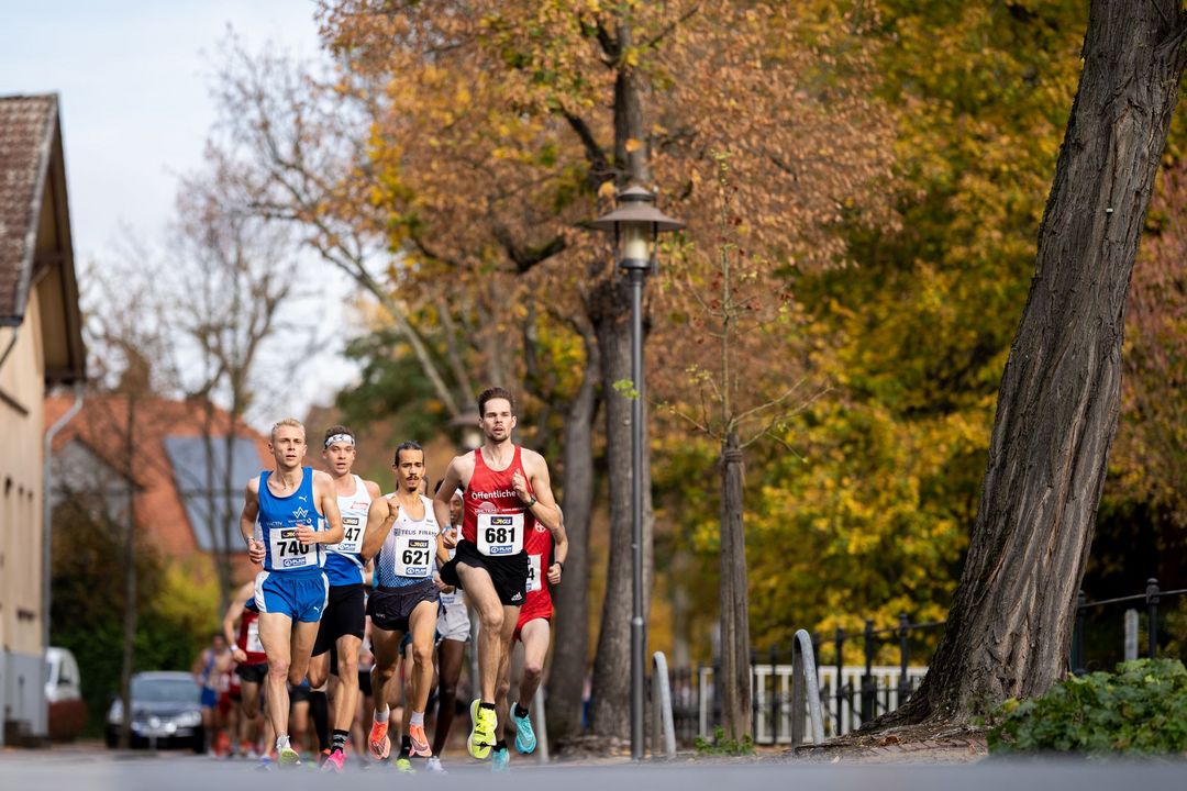 Stimmungsvolle DM 10km in Uelzens Altstadt