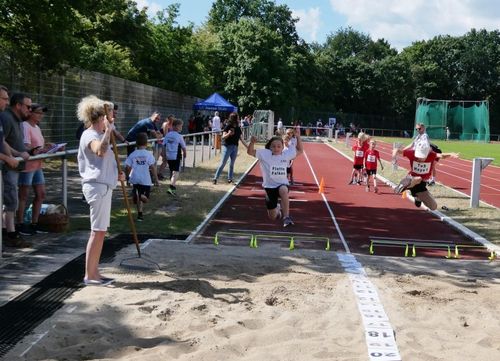 10 Teams mischten kräftig mit - KiLa-Cup KLV Diepholz & Nienburg