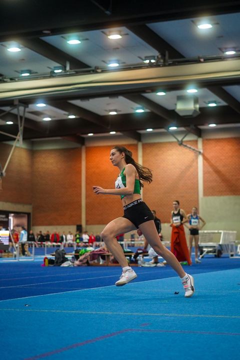 Paul Euskirchen wird dreifacher Landesmeister auf der Laufbahn 